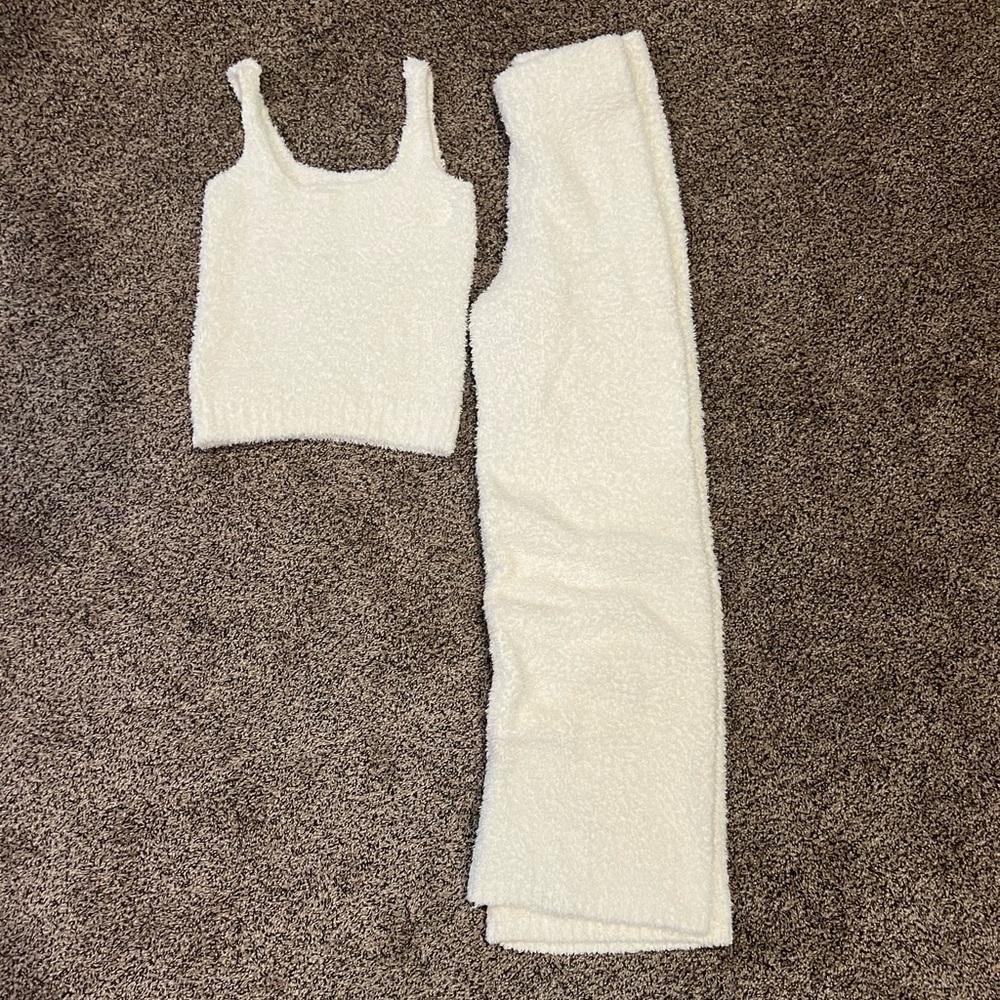 Skims Cozy Set